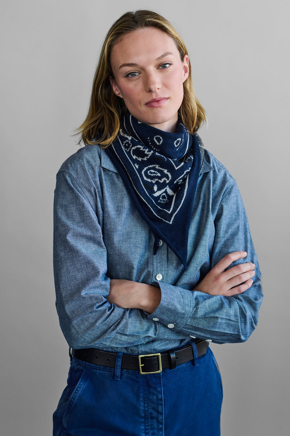 Cashmere Bandana in Navy