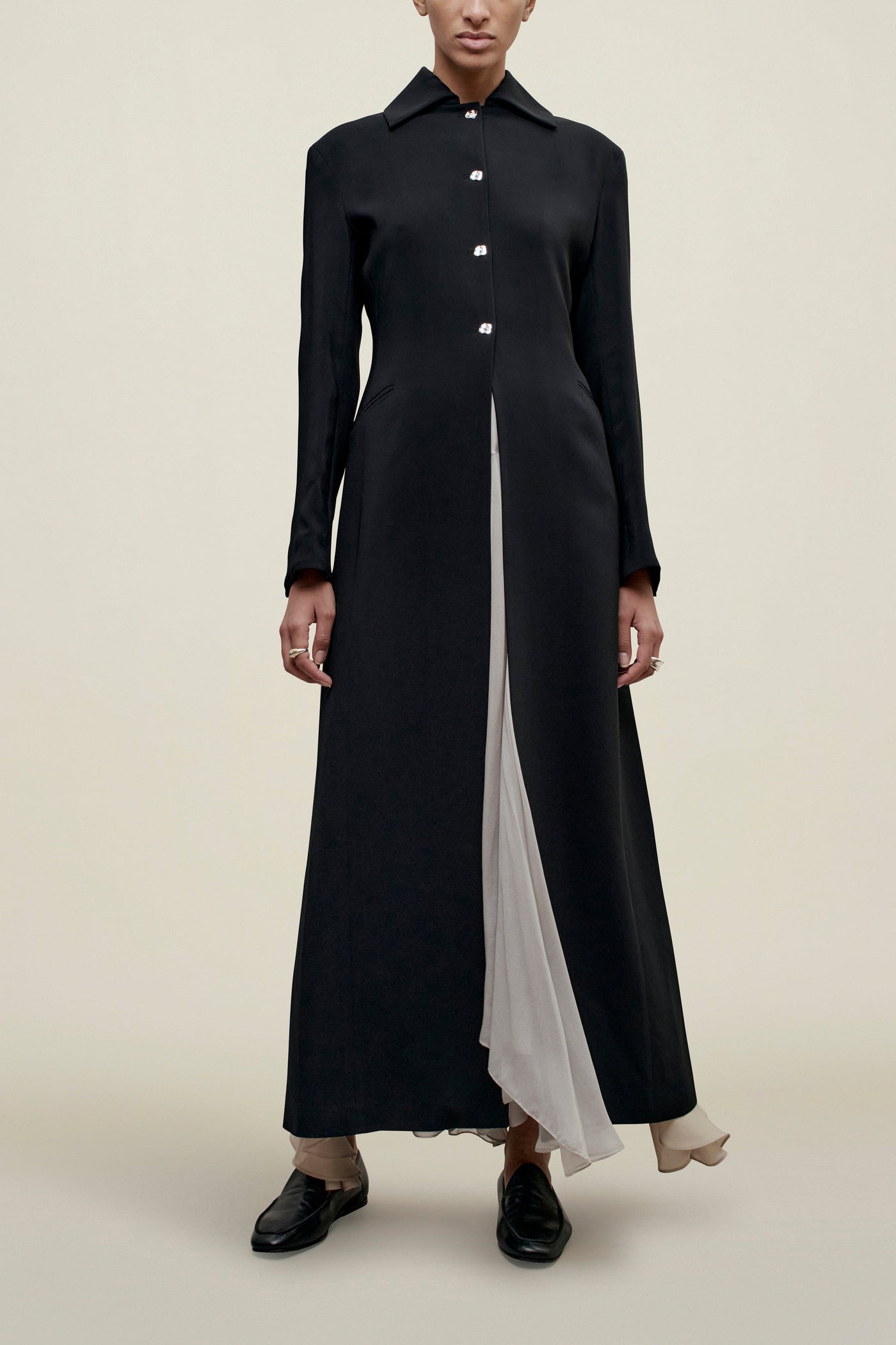 Louis Duster in Black